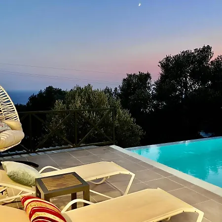 Calippo Villa *